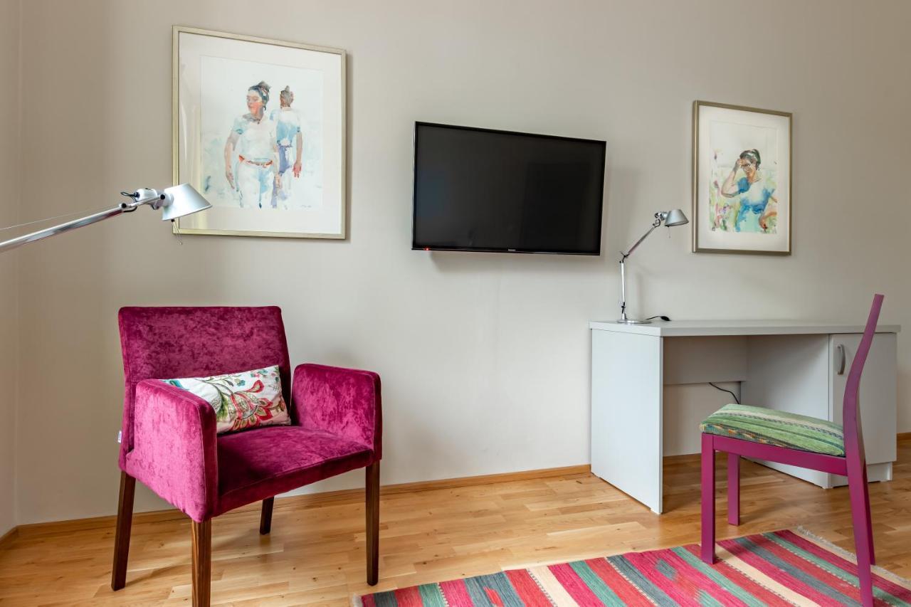 Boutique Hotel Swisshouse マリアーンスケー・ラーズニェ エクステリア 写真