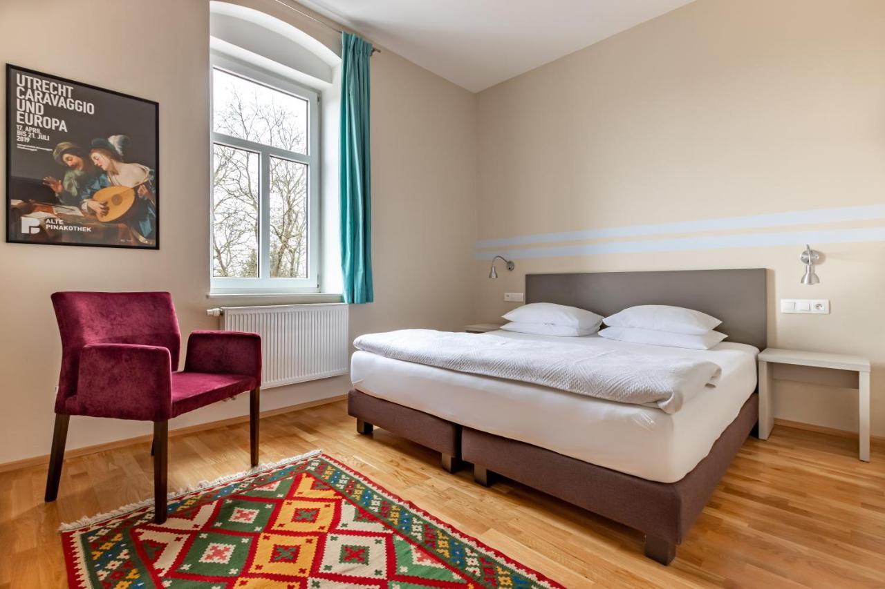 Boutique Hotel Swisshouse マリアーンスケー・ラーズニェ エクステリア 写真
